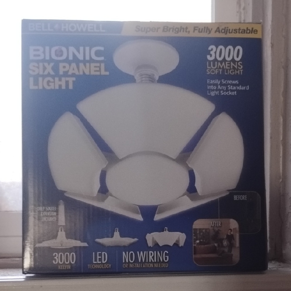 Bionic Six Panel Light - White